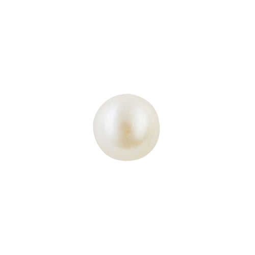Front view of Beachcomber Pearl Stud Earring in Yellow Gold