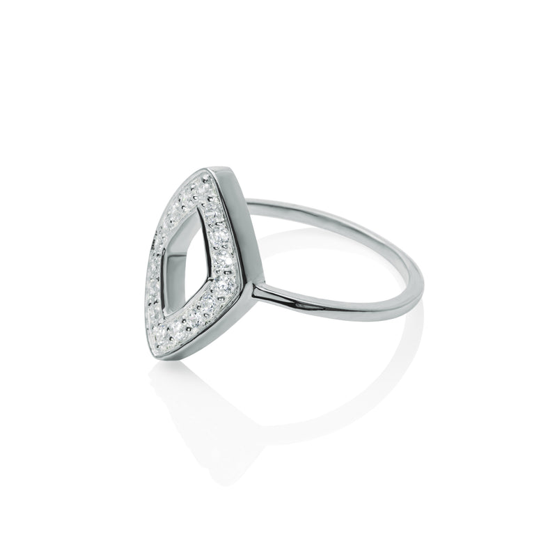A side-view image of Juraster’s 9ct White Gold Diamond Ring, Compass, crafted from Fairmined 9ct white gold and conflict-free diamonds.